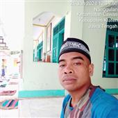 TRỨNG 