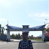 Câu lạ