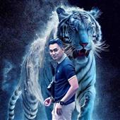 Thần b