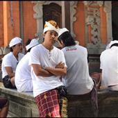 Giải b