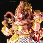 Ngựa g