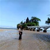 Tiền v