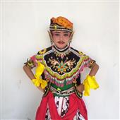 Tuyệt 
